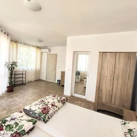 кейт בית הארחה 3*